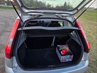 Gebraucht Ford Fiesta 60 PS (44 kW) 2003 Grau Kleinwagen