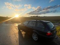 Gebraucht BMW 330 184 PS (135 kW) 2003 Blau Kombi