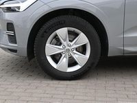 Gebraucht Volvo XC60 Core 197 PS (144 kW) 2024 Grau SUV