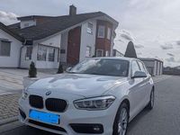 Gebraucht BMW 118 Advantage 136 PS (100 kW) 2016 Weiß Kleinwagen