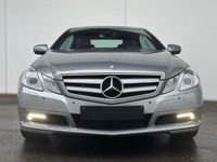 Gebraucht Mercedes E350 231 PS (169 kW) 2009 Grau Coupé