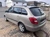 Gebraucht Skoda Fabia Family 105 PS (77 kW) 2012 Beige Kombi