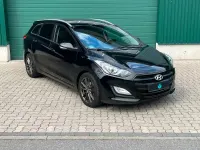 Gebraucht Hyundai i30 90 PS (66 kW) 2017 Schwarz Kombi