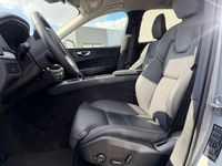 Gebraucht Volvo XC60 Plus 197 PS (144 kW) 2023 Grau SUV