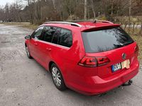 Gebraucht VW Golf VII Highline 150 PS (110 kW) 2015 Rot Kombi
