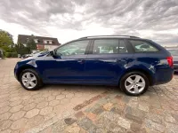 Gebraucht Skoda Octavia Ambition 105 PS (77 kW) 2014 Blau Kombi
