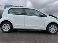Gebraucht VW e-up! 61 kW (83 PS) 2020 Pure white Kleinwagen