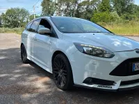 Gebraucht Ford Focus ST 250 PS (183 kW) 2013 Weiß Kombi