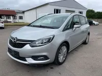 Gebraucht Opel Zafira 131 PS (96 kW) 2017 Silber Van / Kleinbus