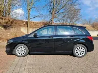 Gebraucht Mercedes B180 Style 122 PS (89 kW) 2017 Schwarz Kleinwagen
