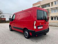 Gebraucht Opel Movano 145 PS (106 kW) 2018 Rot Van