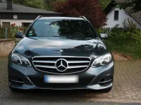 Gebraucht Mercedes E220 Avantgarde 170 PS (125 kW) 2015 Grau Kombi