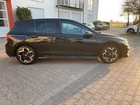 Gebraucht VW Golf VIII R-line 150 PS (110 kW) 2025 Andere Limousine