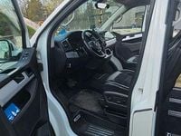 Second-hand VW T6 201 CP (147 kW) 2018 Negru Van