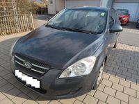 Gebraucht Kia Ceed LX 109 PS (80 kW) 2009 Grau Kleinwagen