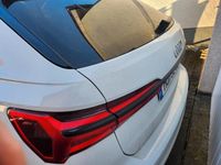 Gebraucht Audi A6 Sport 204 PS (150 kW) 2019 Weiß Limousine