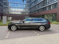 Gebraucht BMW 520 190 PS (139 kW) 2021 Grau Kombi