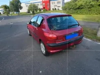 Gebraucht Peugeot 206 75 PS (55 kW) 1998 Rot Kleinwagen