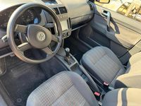 Gebraucht VW Polo 63 PS (46 kW) 2005 Schwarz Kleinwagen