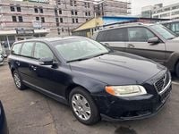 Gebraucht Volvo V70 Basis 136 PS (100 kW) 2009 Blau Kombi