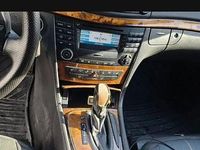 Gebraucht Mercedes 220 150 PS (110 kW) 2004 Blau Kombi