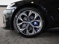 Gebraucht BMW i4 Performance 400 kW (544 PS) 2024 Black sapphire metallic (475) Limousine