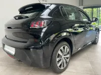 Gebraucht Peugeot 208 101 PS (74 kW) 2020 Noir perla nera Kleinwagen