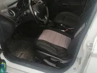 Gebraucht Ford Fiesta 101 PS (74 kW) 2016 Weiß Kleinwagen