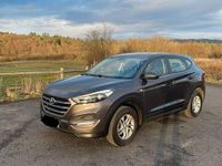 Gebraucht Hyundai Tucson 116 PS (85 kW) 2015 Braun SUV