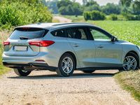 Gebraucht Ford Focus 120 PS (88 kW) 2019 Silber Kombi