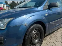 Gebraucht Ford Focus 101 PS (74 kW) 2006 Blau Kleinwagen