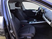 Gebraucht Audi A4 Advanced 163 PS (119 kW) 2022 Grau Kombi