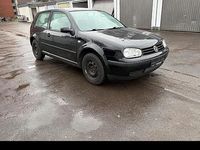Gebraucht VW Golf IV 101 PS (74 kW) 2002 Schwarz Kleinwagen