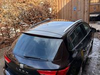 Używany Seat Leon Style 116 KM (85 kW) 2016 Czarny Kombi