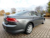 Gebraucht VW Passat Comfortline 125 PS (91 kW) 2015 Grau Limousine