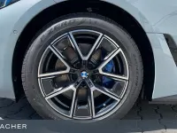 Neu BMW i4 Comfort Edition 250 kW (340 PS) 2026 M brooklyn grau metallic Limousine