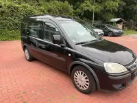 Gebraucht Opel Combo 69 PS (50 kW) 2004 Schwarz Van / Kleinbus