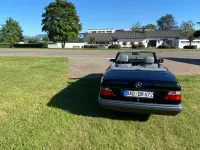 Brugt Mercedes E220 150 HK (110 kW) 1995 Sort Cabriolet
