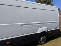 Używany Iveco Daily 145 KM (106 kW) 2015 Biały Sedan/Limuzyna