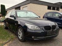 Gebraucht BMW 523 190 PS (139 kW) 2007 Blau Limousine