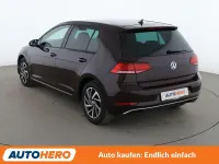 Gebraucht VW Golf VII Sound 125 PS (91 kW) 2017 Rot Limousine