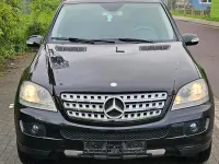 Gebraucht Mercedes ML320 224 PS (164 kW) 2006 Schwarz SUV