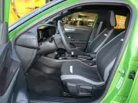 Gebraucht Opel Mokka 136 PS (100 kW) 2024 Ikone grün SUV