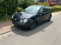 Gebraucht VW Polo 64 PS (47 kW) 2004 Schwarz Kleinwagen