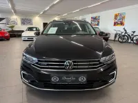 Gebraucht VW Passat GTE 272 PS (200 kW) 2021 Deep black perleffekt Kombi