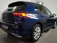 Gebraucht VW Golf VIII Active 150 PS (110 kW) 2021 Blau Limousine