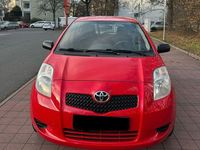 Gebraucht Toyota Yaris 69 PS (50 kW) 2007 Rot Kleinwagen