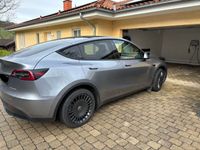 gebraucht Tesla Model Y LR Dual Motor AWD viel Zubehör UVP 65k€