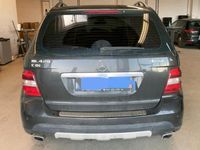 Gebraucht Mercedes ML420 305 PS (224 kW) 2007 Schwarz SUV