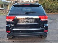 Gebraucht Jeep Grand Cherokee Overland 241 PS (177 kW) 2013 Schwarz SUV